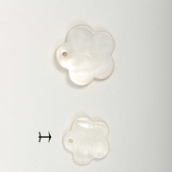 Πέρλα λευκή σχέδιο λουλούδι 1,5cm 