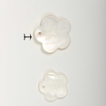 Πέρλα λευκή σχέδιο λουλούδι 2cm 